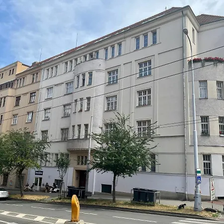 Apartment Internesto Luzanky Brno